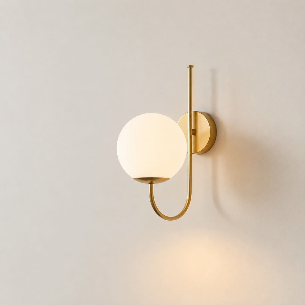 Nawa | Modern gold wall light