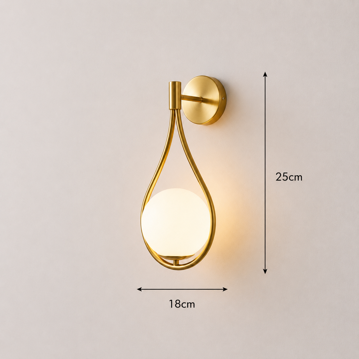 Wana | Modern gold drop wall light